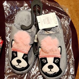 MeMoi memory foam plush slippers.